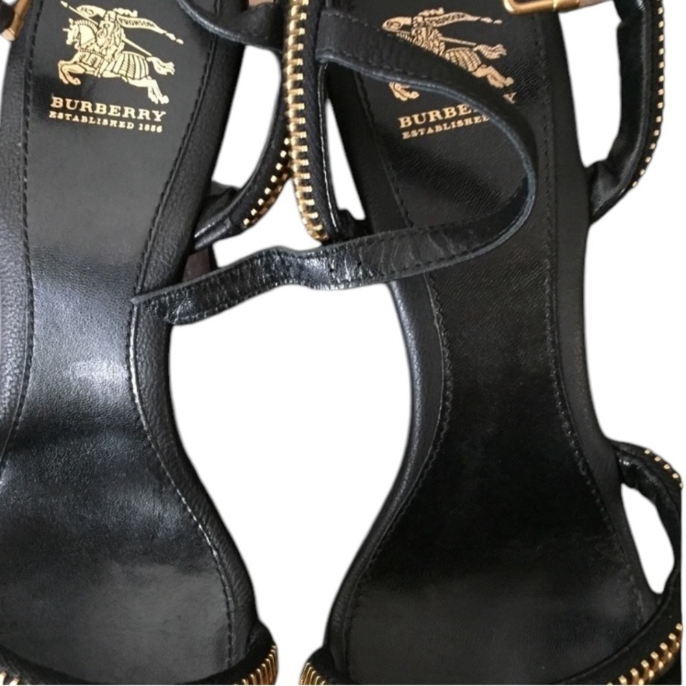 Burberry size 10 black leather platform heels  with gold zipper detail NEW - Picture 4 of 7